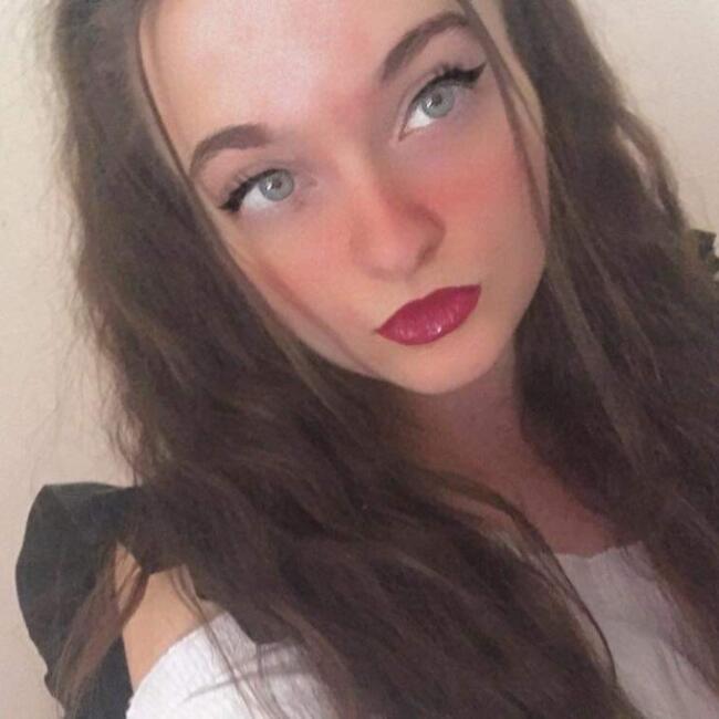 Babysitter in Nevers: Lauriane