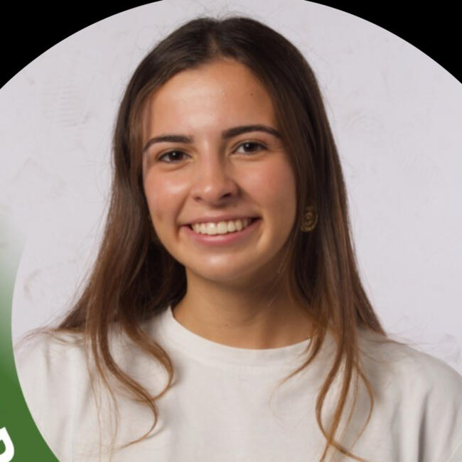 Babysitter in Lisbon: Rita