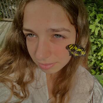 Baby-sitter Salon-de-Provence: Maïa