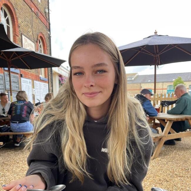 Babysitter in Singapore Island: Savannah Ward