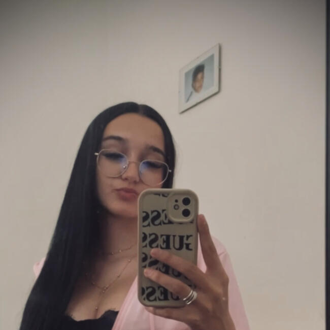 Babysitter in Braga: Luana