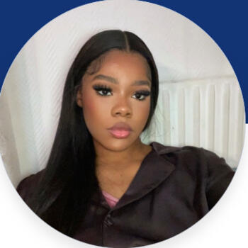 Babysitter in Sucy-en-Brie: Maeva