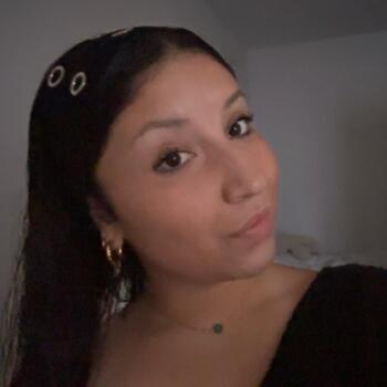 Babysitter in Reims: Ines