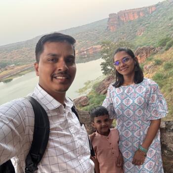 Babysitting job in Mumbai: babysitting job Gaurav