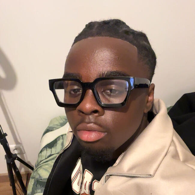 Babysitter in Triel-sur-Seine: Sem