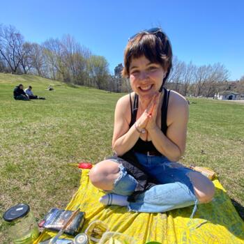 Babysitter in Kingston: Kira