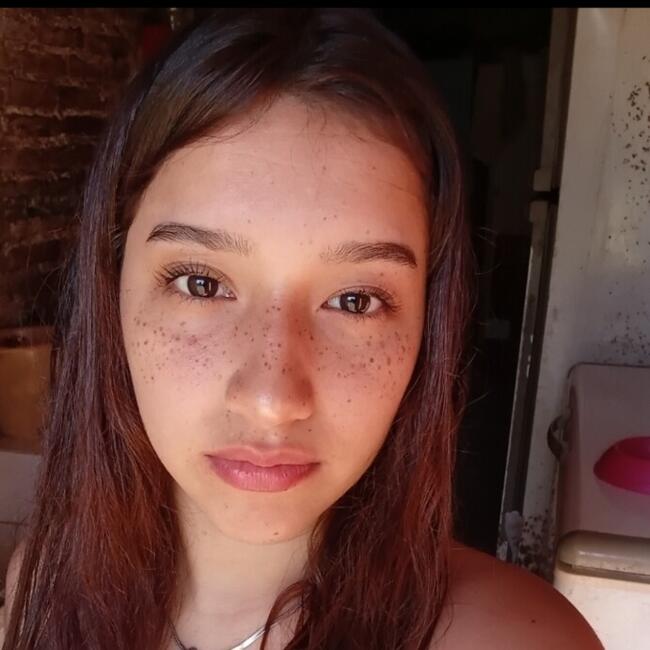 Babysitter in San Juan Bautista: Nahiara