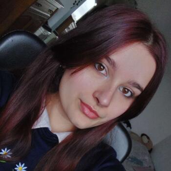 Babysitter in Saint-Genis-Laval: Alexia