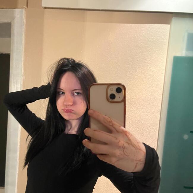 Babysitter in Düsseldorf: Lena