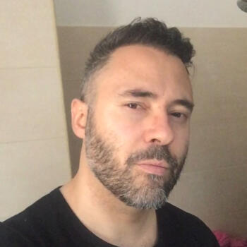 Lavoro per babysitter a Alezio: lavoro per babysitter Enrico