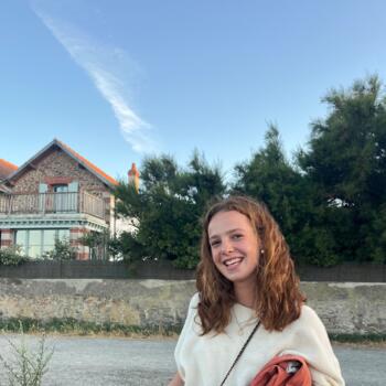 Babysitter in Asnières-sur-Seine: Victoire