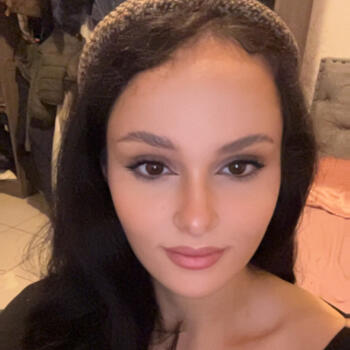 Babysitting job in Avignon: Farah