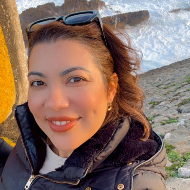 Babysitter in Loures: Poliana