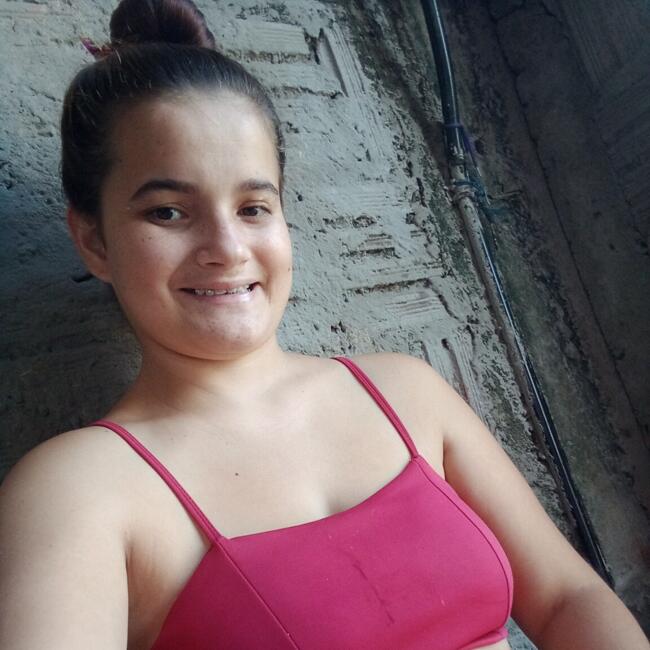 Babysitting job in São Pedro: Jovana
