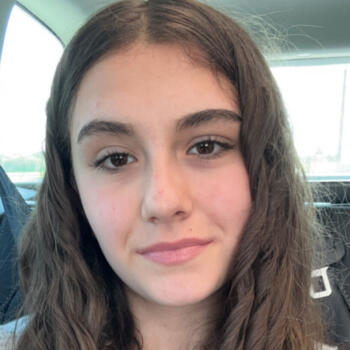 Babysitter in Châteauneuf-sur-Loire: Mélina