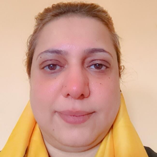 Babysitter in Kolkata: Saima