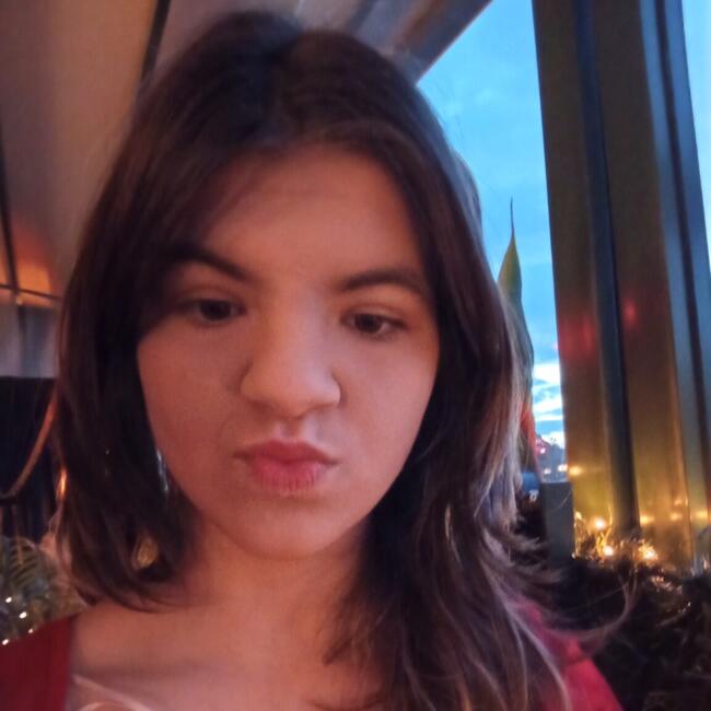 Babysitter στην περιοχή Γαλάτσι: Christina