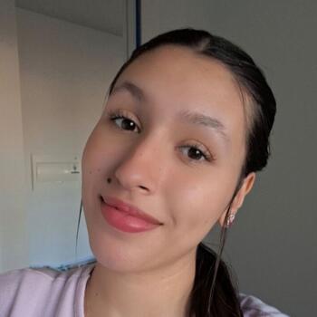Babysitter Londrina: Manuela
