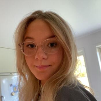 Barnvakt i Lerum: Ebba