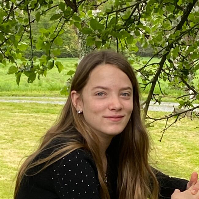 Babysitter in Thorigné-Fouillard: Cathy