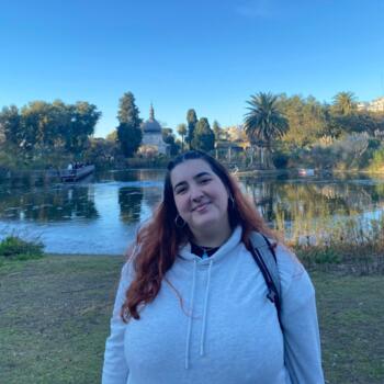 Niñera Olivos: Berteloot Jazmín
