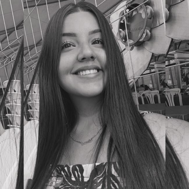 Babysitter in Alicante: Laura Sofía