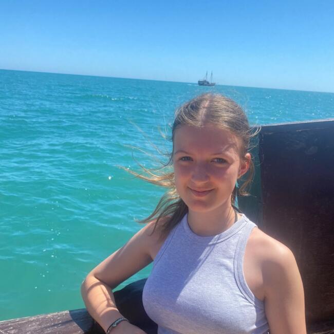 Babysitter in Faches-Thumesnil: Emma