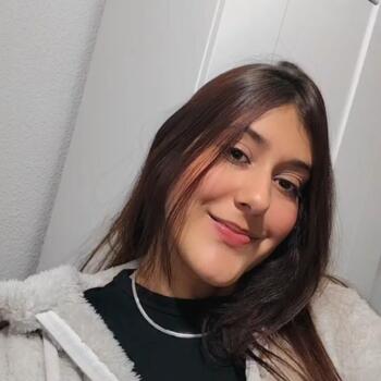 Babysitter in Madrid: Valentina