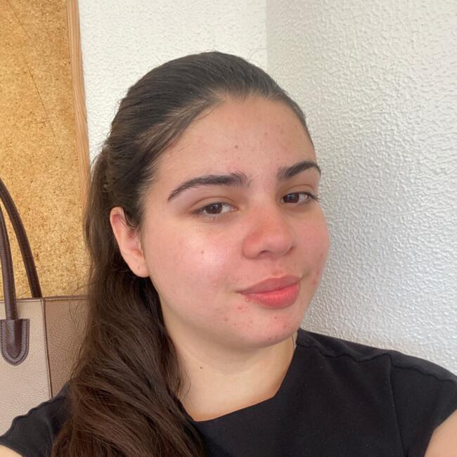 Babysitter in Ourém: Gabriella