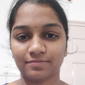 हैदराबाद में बेबीसिटर: Madhuri