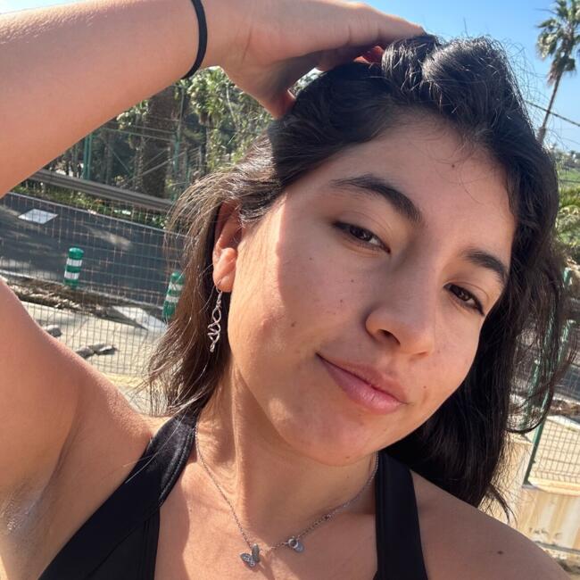 Babysitter in Las Palmas de Gran Canaria: Aitana Lobres Ros