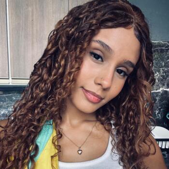 Babá Manaus: Fernanda Evelyn