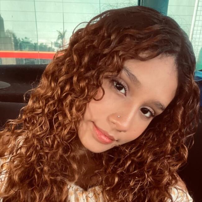 Babysitter in Manaus: Fernanda Evelyn