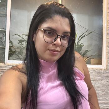 Babysitter in Jaboatão dos Guararapes: Laura