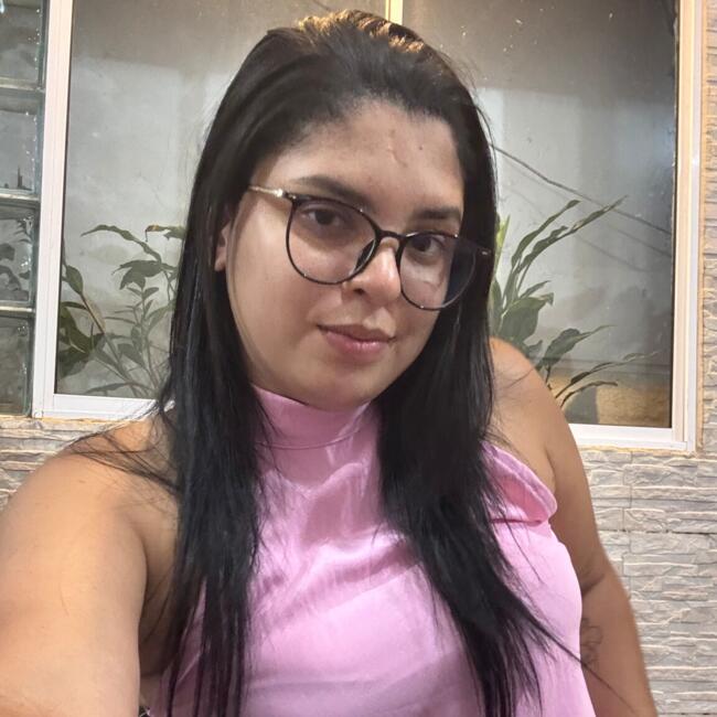 Babysitter in Jaboatão dos Guararapes: Laura