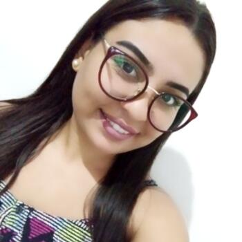 Babysitters in Piracicaba: Daniella