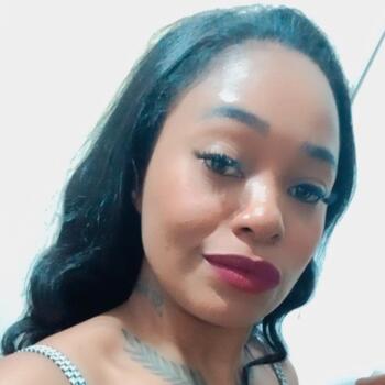 Emprego de babá em Bento Gonçalves: emprego de babá Joziane