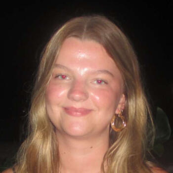 Babysitter in Nottingham: Amy