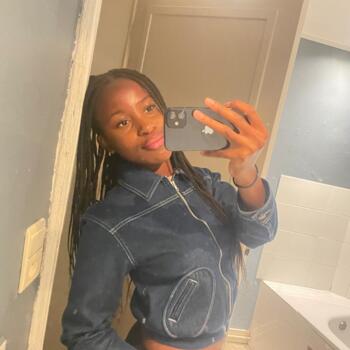 Babysitter in Vorst: Marie Cécile