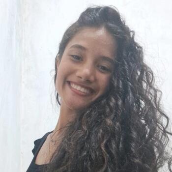 Babysitter Campinas: Iasmin