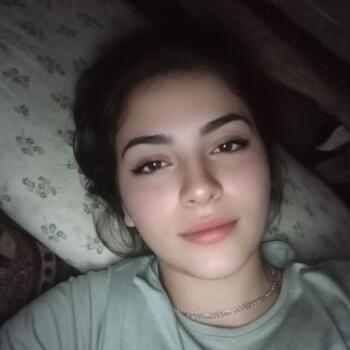 Babysitter in Kenitra: Fatima