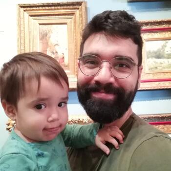 Padre/madre Lambaré: Lucas