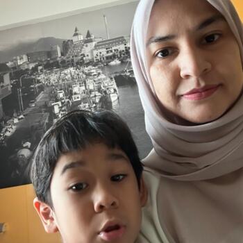Kerja pengasuh di Cheras: kerja pengasuh Nadia