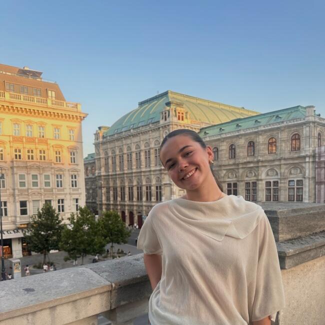 Canguro en San Pedro de Ribas: Aduna