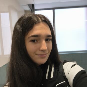 Canguro en Valladolid: Noa