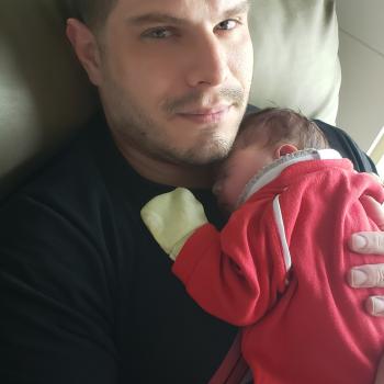 Emprego de babá Canoas: emprego de babá Dionatan
