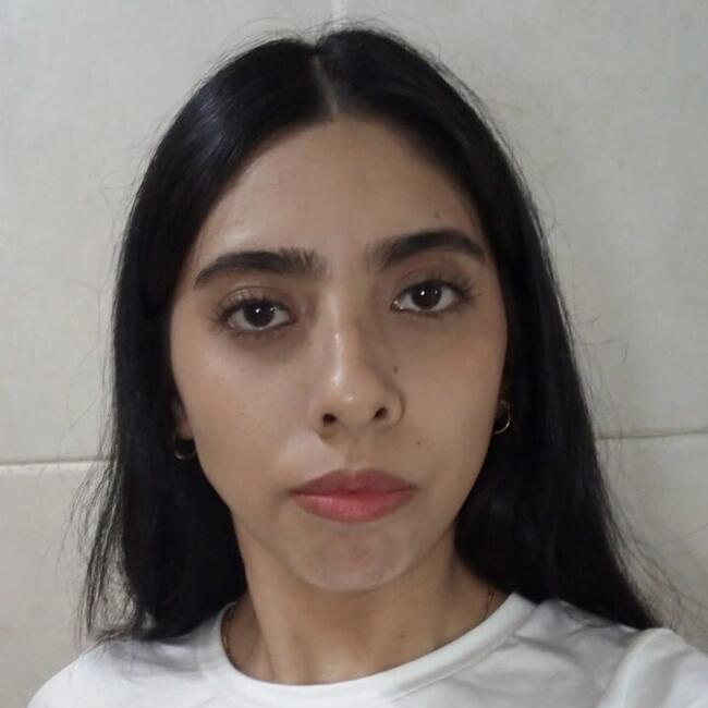 Niñera en Córdoba: Victoria