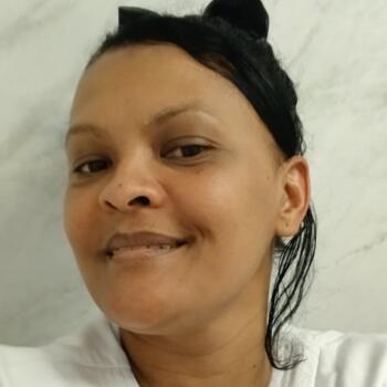 Babysitter in São Paulo (São Paulo): Denira