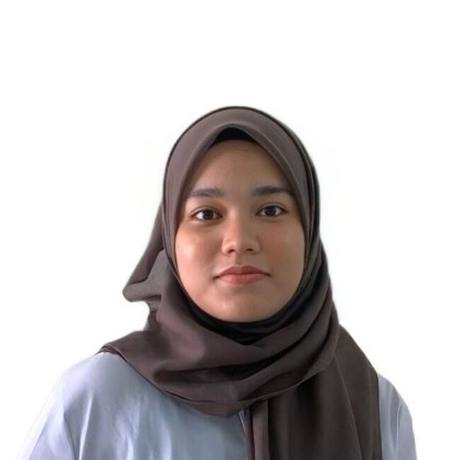 Babysitter in Kepala Batas: Laila