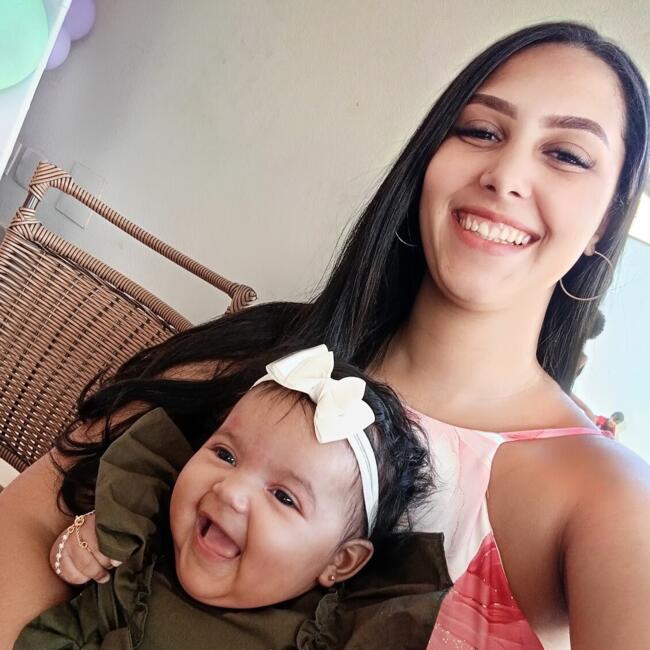 Babá em Uberlândia: Ingryd